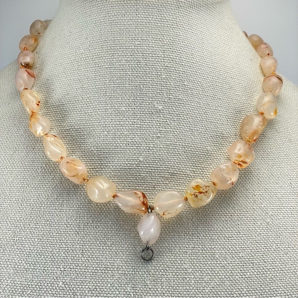 Stunning Unsigned Artisan Peach Clear Agate Beaded Statement Necklace